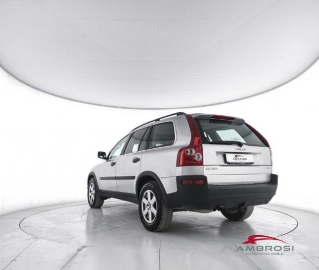 VOLVO XC90 2.4 D5 185 CV AWD Momentum - PER OPERATORI DEL SET rif. 23986857 - Foto 4