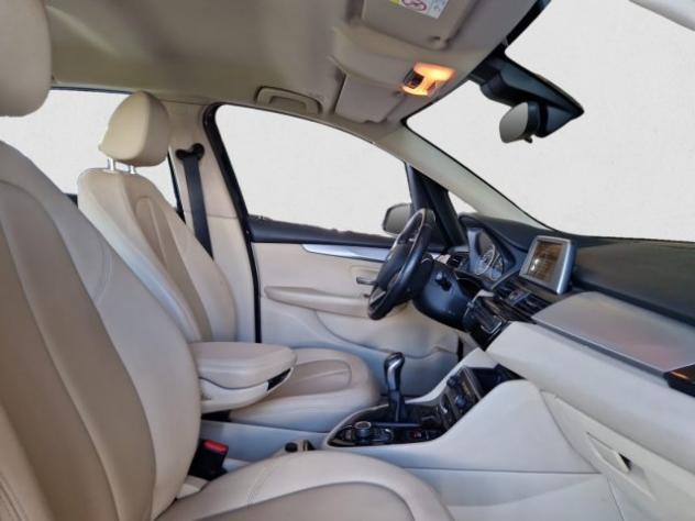 BMW 216 d Active Tourer Luxury rif. 24139052 - Foto 10