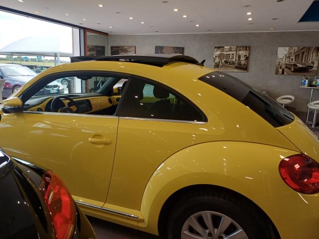 Volkswagen Maggiolino 1.2 TSI Design adatta a neopatentati - Foto 7