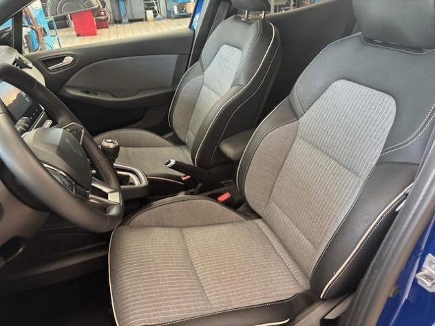 RENAULT Clio TCe 90 CV 5 porte Techno rif. 23868407 - Foto 10