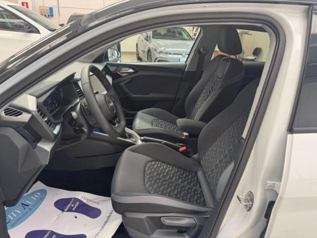 AUDI A1 SPB 30 TFSI S-Tronic Identity Black S-Line KM.0 rif. 24066635 - Foto 7