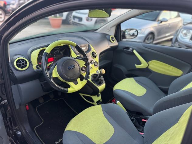 Ford Ka+ 1.3 TDCi 75CV - Foto 8