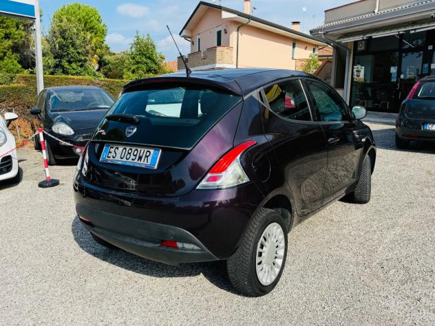 Lancia Ypsilon 0.9 TwinAir 85 CV 5 porte Metano Ecochic Elefantino - Foto 7