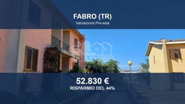 Immobile in asta di 142 m² con più di 5 locali e box auto in vendita a Fabro