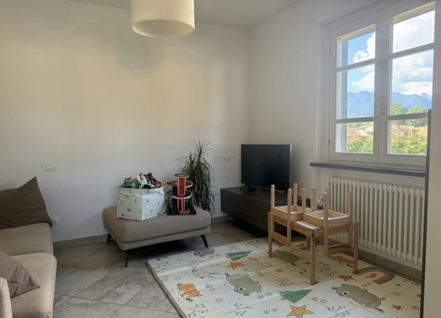 RONCHI, in piccolo complesso residenziale, appartamento al primo piano con ingresso indipendente, ampia terrazza abitabile. Si compone di soggiorno, c - Foto 9