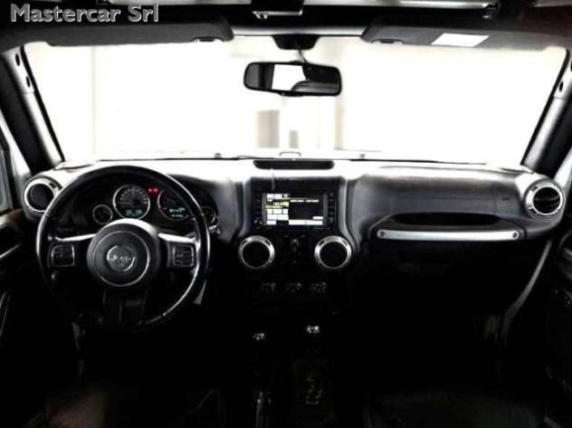 JEEP Wrangler Wrangler III 2011 Unlimited 2.8 crd Sahara auto 20 rif. 24215812 - Foto 6