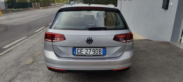 Volkswagen Passat Variant 2.0 TDI SCR 122 CV EVO DSG Business - Foto 5