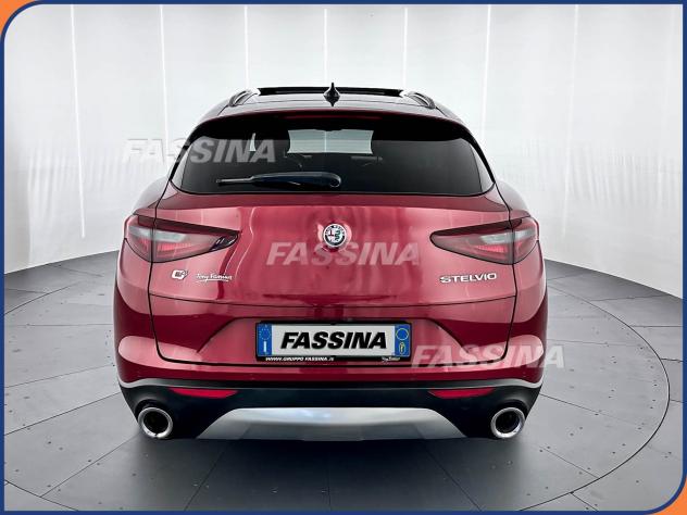 Alfa Romeo Stelvio Stelvio 2.0 t Executive Q4 280cv auto my19 - Foto 5