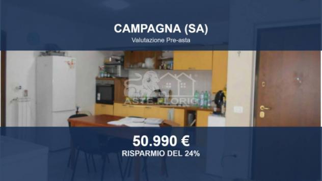 Immobile in asta di 134 m² con più di 5 locali e box auto in vendita a Campagna