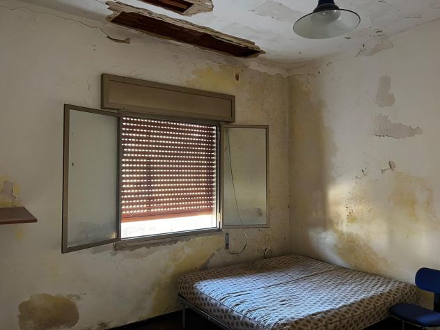 MARSALA CASA DA RISTRUTTURARE DI CIRCA150 MQ CON 500 MQ SPAZIO ESTERNO - Foto 10
