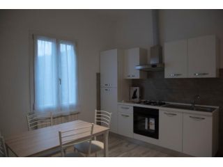 Appartamento in affitto a Carrara