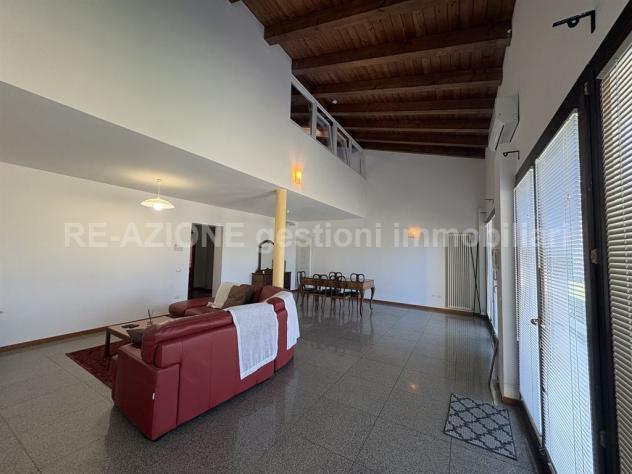 TRIPLEX IN A RESIDENTIAL COMPLEX FOR RENT IN VICENZA - Foto 2