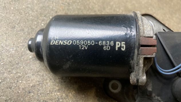 Motorino tergicristallo anteriore Suzuki Jimny del 2004 (059050-6836) - Foto 3