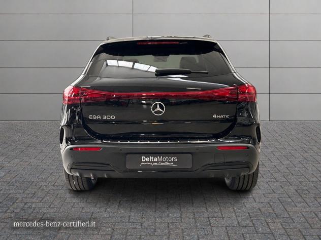 Mercedes-Benz EQA EQA 300 4MATIC AMG Line Advanced - Foto 4