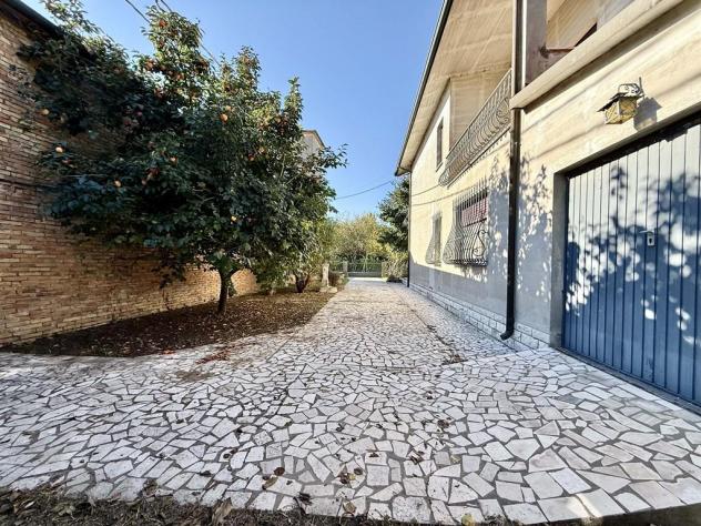 “La casa delle 2 dimore” con 2 appartamenti e parchetto alberato - Foto 14