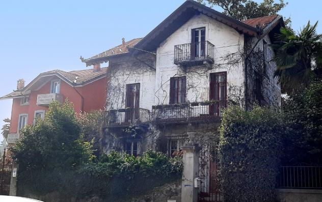 Verbania - ZONA PALLANZA VENDESI VILLA CON GIARDINO PRIVATO - Foto 2