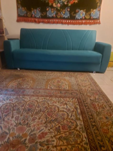 Divano Letto a tre posti in velluto