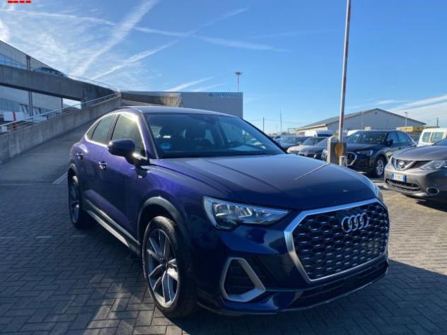 AUDI Q3 SPB 35 TFSI S tronic S line edition rif. 24117799 - Foto 6