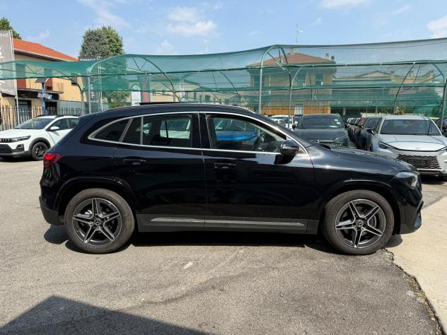 Mercedes-Benz GLA 200 d Automatic AMG Line Premium con Tetto Panoramico. - Foto 6