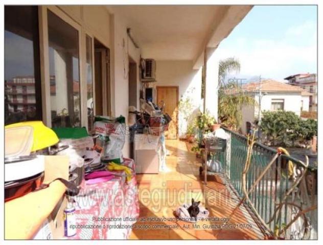 IMMOBILI-IMMOBILE RESIDENZIALE-Via G. Garibaldi n. 222 - Foto 4