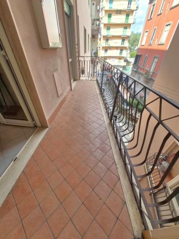 Fuorigrotta - Via Diocleziano - 3 Vani - 82 Mq - Buono Stato - Foto 9