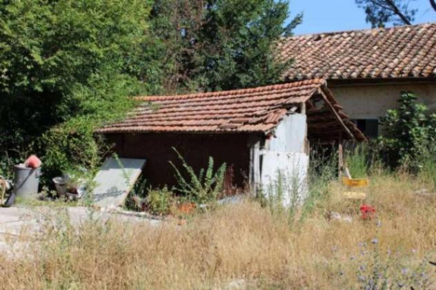 Immobile in asta di 97 m² con più di 5 locali in vendita a Rieti - Foto 3