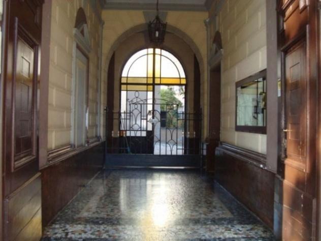 MONOLOCALE CON CUCINA ABITABILE IN PIAZZA GRANDI - Foto 2