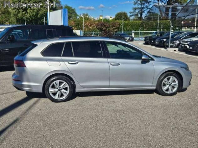 VOLKSWAGEN Golf Variant Golf VIII Variant 2.0 tdi Life 115cv dsg - GJ195YP rif. 24189146 - Foto 7
