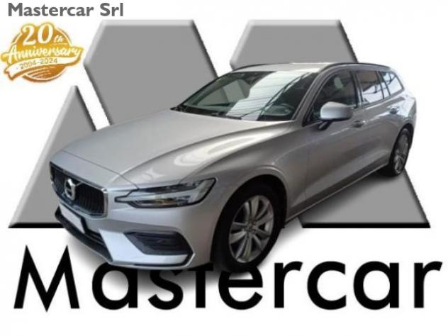 VOLVO V60 V60 2.0 b4 Momentum Business auto - GH735PL rif. 24169627