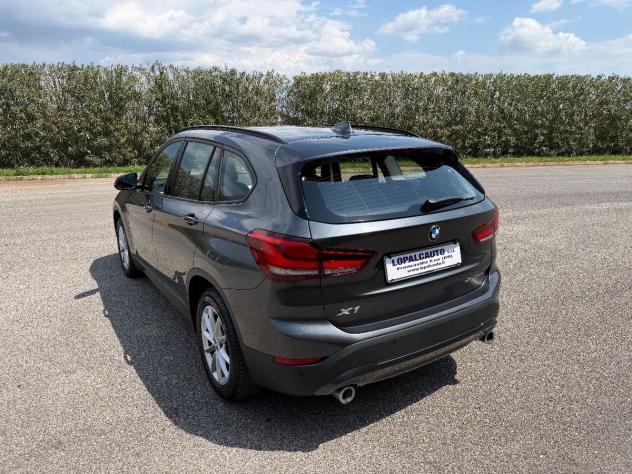BMW - X1 - xDrive20d Business Advantage - Foto 2
