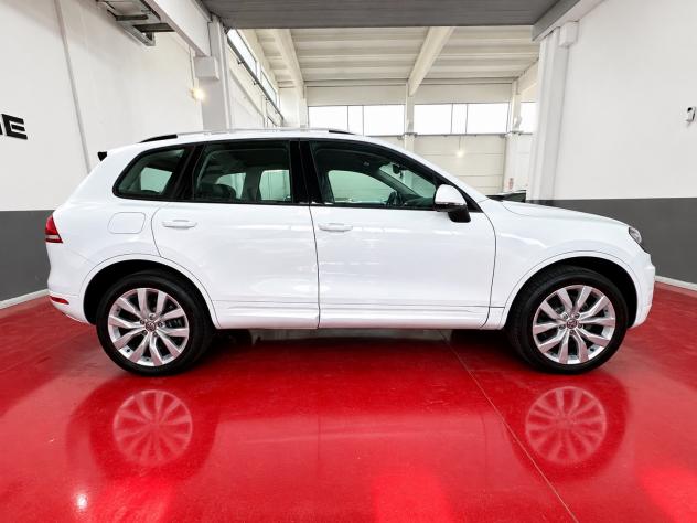 Volkswagen Touareg 3.0 TDI 262 CV tip. BlueMotion Technology Executive - Foto 8
