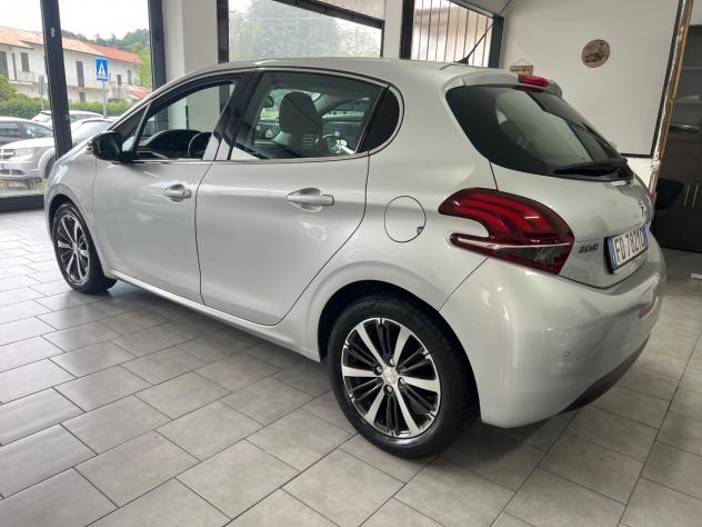 Peugeot 208 PureTech 82 5 porte Allure - Foto 8