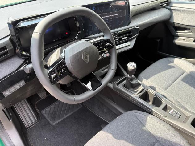 Renault Clio 1.2 TCe 115 evolution - Foto 8