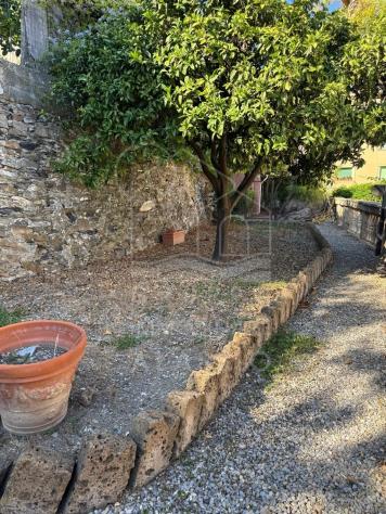 Alassio zona Parco fuor del vento ampio alloggio con mq. 400 di giardino, box e cantina sotto casa comodo al mare - Foto 3