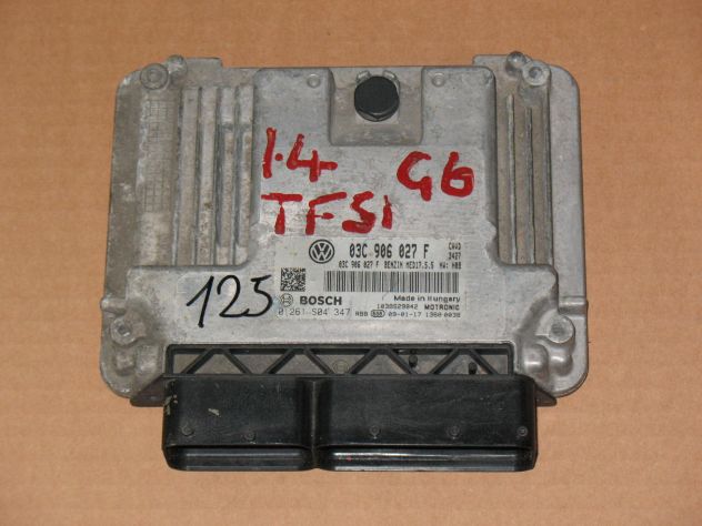 0261S04347 ECU VOLKSWAGEN SCIROCCO 1.4 TFSI 0261S04347 03C906027F MED17.5.5