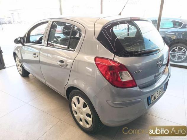 OPEL Corsa 1.2 5 porte Club rif. 23785828 - Foto 4