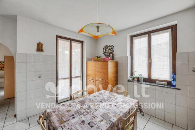 Villa di 277 m² con più di 5 locali in vendita a Arsago Seprio - Foto 15