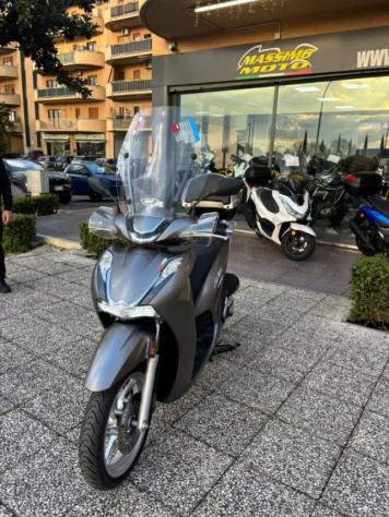 HONDA SH 350 TUTTO INCLUSO ANCHE PASSAGGIO! MINI RATE rif. 23803975