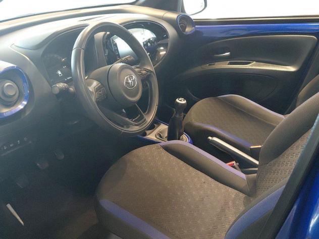 Toyota Aygo X 1.0B (72 CV) Trend Air - Foto 7