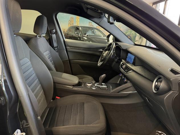 ALFA ROMEO STELVIO 2.2 160CV RWD NAVI CRUISE CAM ANNO 2023 - Foto 9