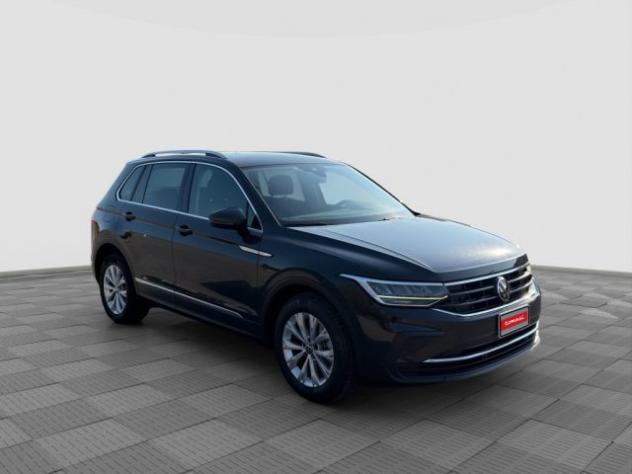 VOLKSWAGEN Tiguan Tiguan 2.0 TDI 150 CV SCR DSG Life rif. 24024010 - Foto 7