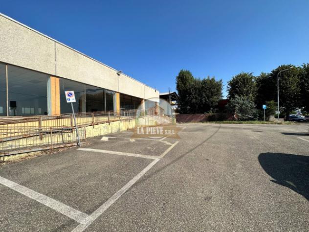 Immobile di 1600 m² con 3 locali in affitto a Tortona - Foto 3