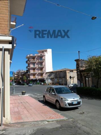 Negozio in vendita a Belpasso
