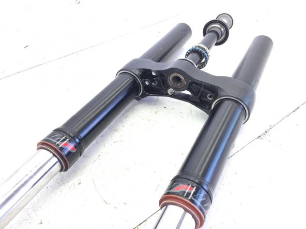 KTM DUKE 390 FORCELLA ANTERIORE - PUNTI DI RUGGINE 2021 2023 VBKJPJ405NC - Foto 4