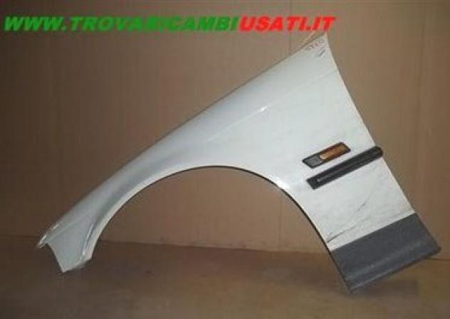 PARAFANGO ANT.S. BIANCO BMW Serie 3 E36 4 porte (Piccoli Segni Ruggine) 999-U05468 Carrozzeria  Lamierati esterni  Fiancate  Parafango ant. BMW - SERI