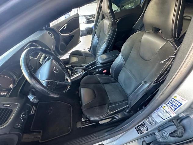 Volvo V40 2.0 d4 R-design Momentum 190cv geartronic my17 - Foto 8