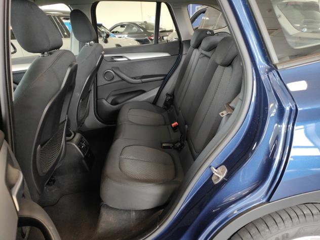BMW X1 sDrive20d Auto Navi Adap.Cruise Camera+Sensori - Foto 7