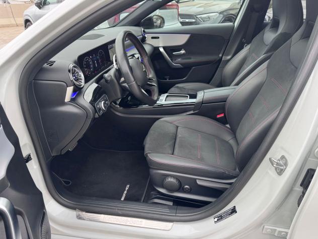Mercedes-Benz Classe A A 180 d Automatic Premium Plus Night Edition - Foto 6