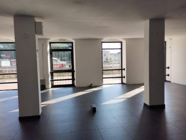 Immobile di 720 m² con 2 locali in vendita a Brescia - Foto 4