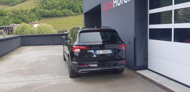 SKODA Karoq 2.0 TDI 4x4 DSG SportLine Camera GANCIO 19" DCC rif. 23732190 - Foto 5